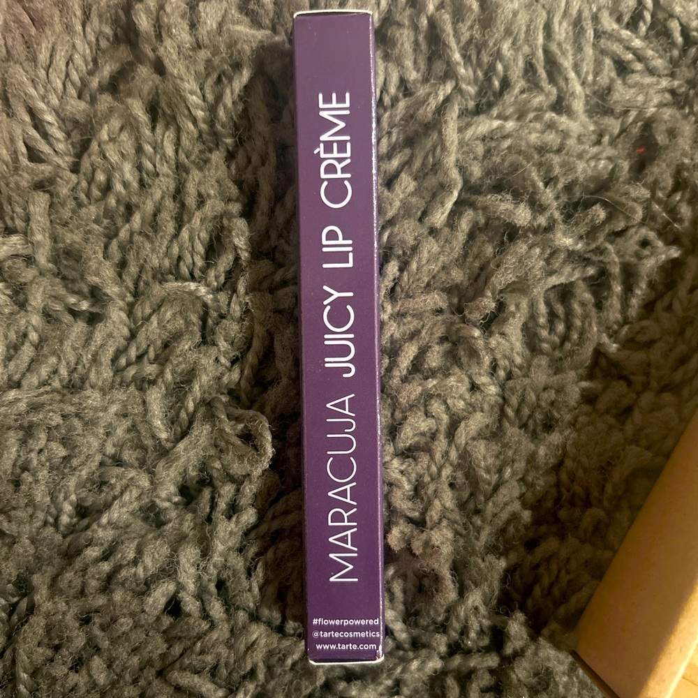 Tarte Maracuja Juicy Lip Crème – Shade “Peachy Pink”